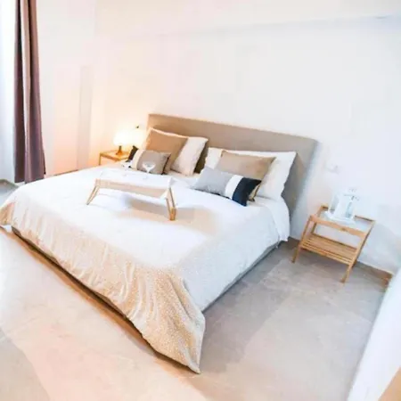 Urban Flat Garibaldi - Timesrl Apartments Bari Exterior foto