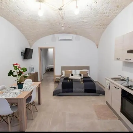 Urban Flat Garibaldi - Timesrl Apartments Bari Exterior foto