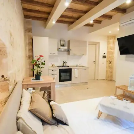 Urban Flat Garibaldi - Timesrl Apartments Bari Exterior foto